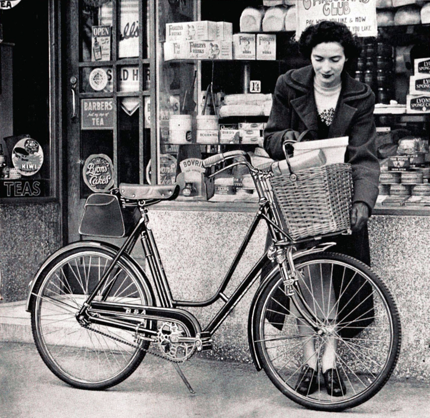Vintage Wednesdays Ladies about town Cyclechic