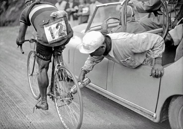 Vintage Wednesdays Tour de France Cyclechic
