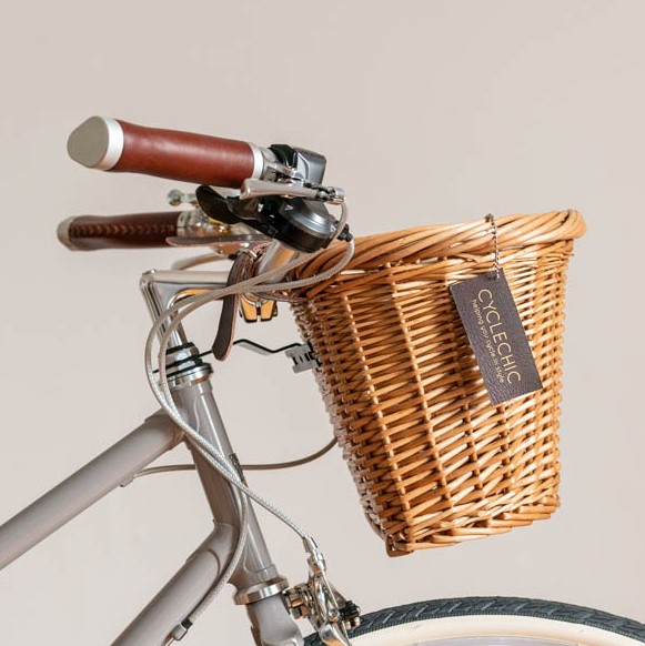 Forsendelse absolutte stole Cyclechic's Wicker Bike Basket Bracket - Cyclechic
