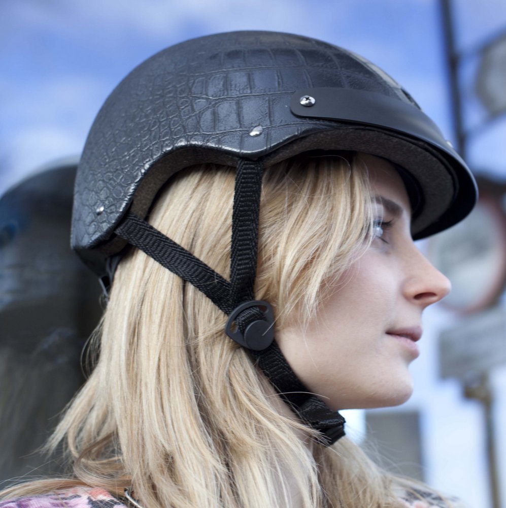 sawako furuno helmet