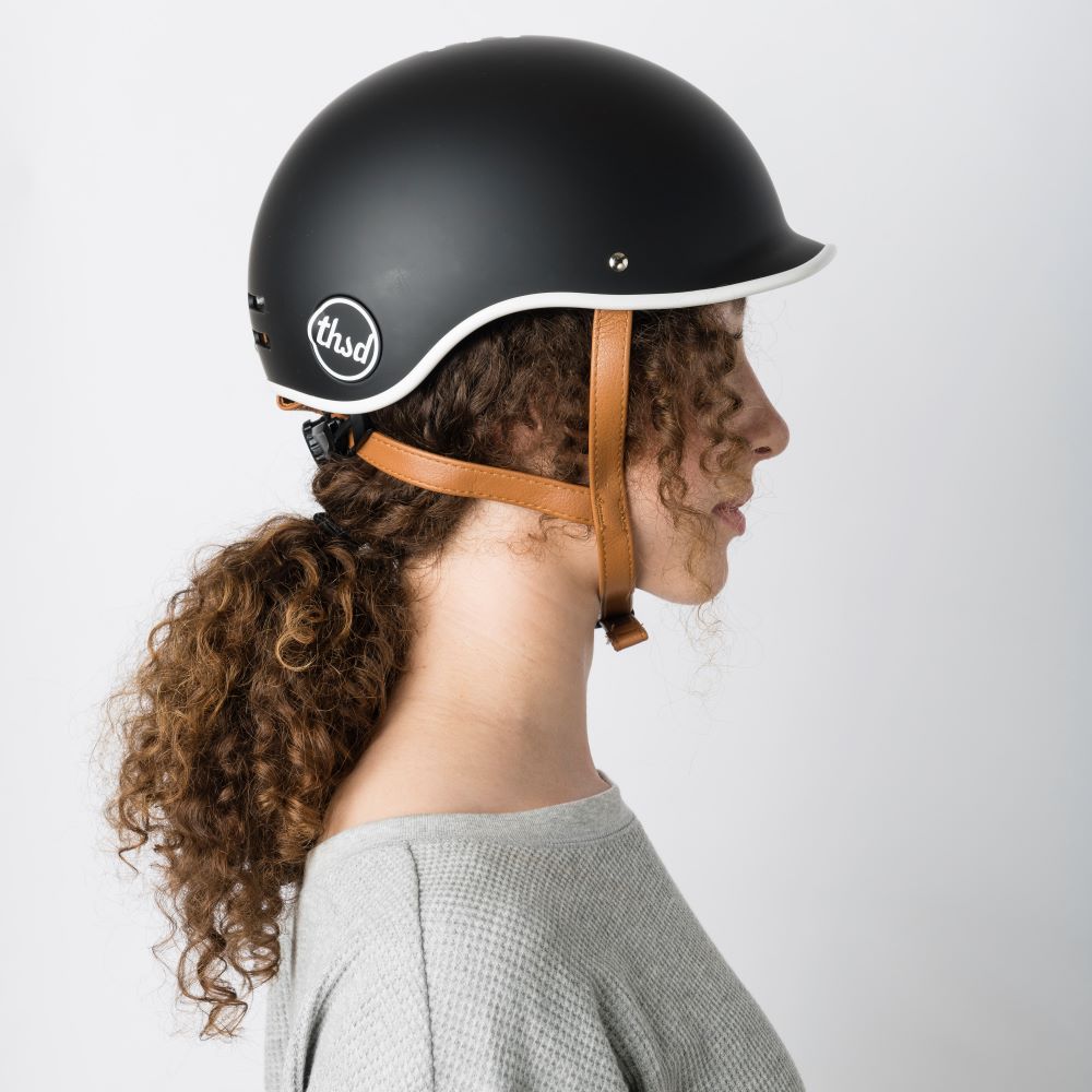 city bike helmet by thousand